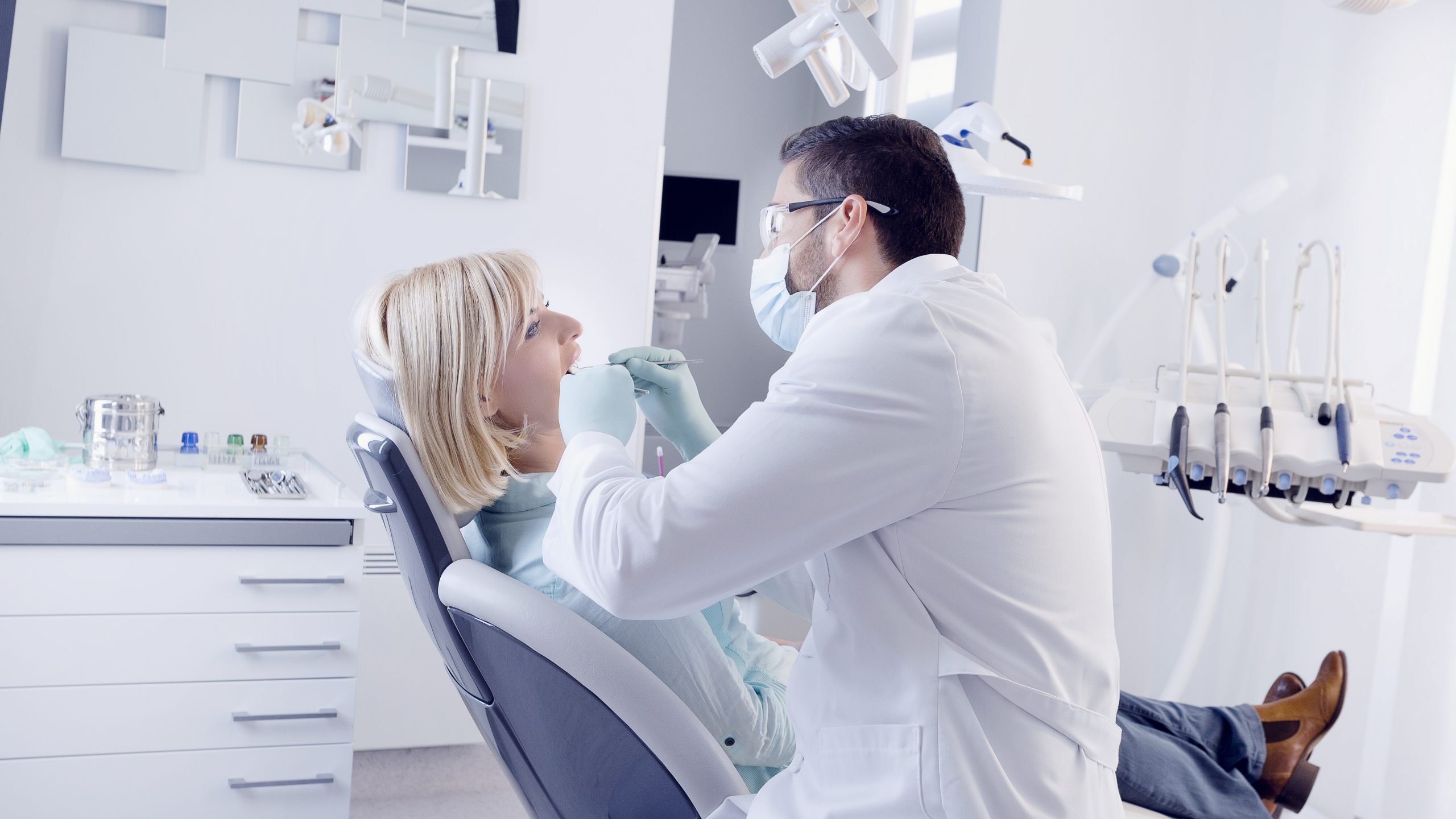 Dentist in Battle Ground, IN